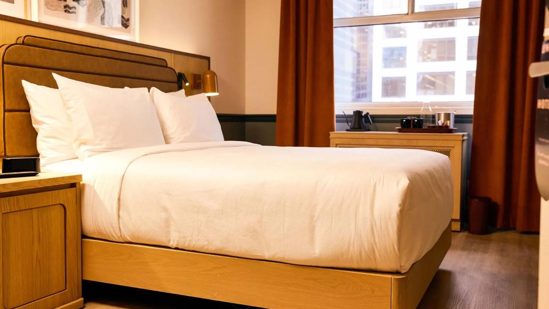 Union Hotel Toronto 4*,